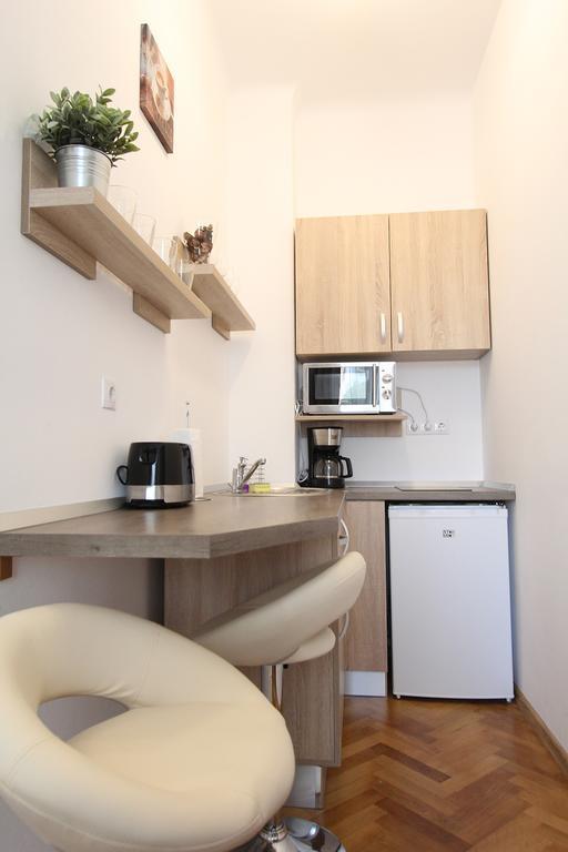 Central Parc Studios Сибиу Экстерьер фото